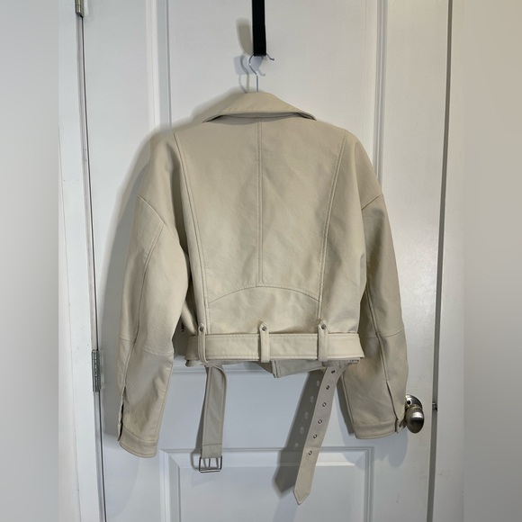 Urban Outfitters leather jacket, brand new - Picture 2 of 2